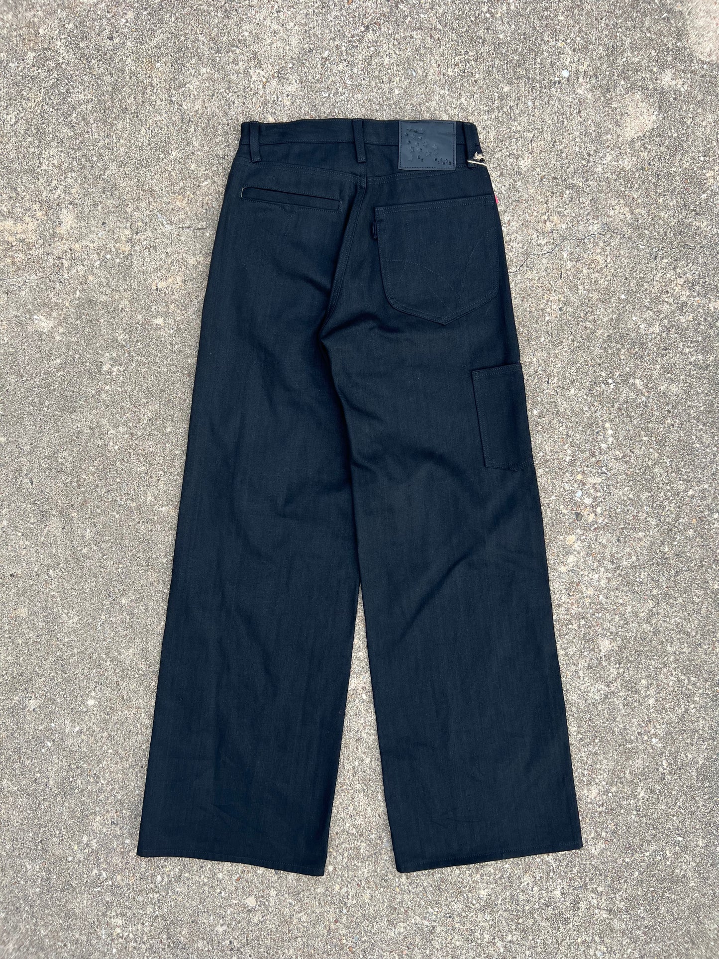 WS-001 Wide Leg Jeans- Pleated Front Pocket 28 x 32